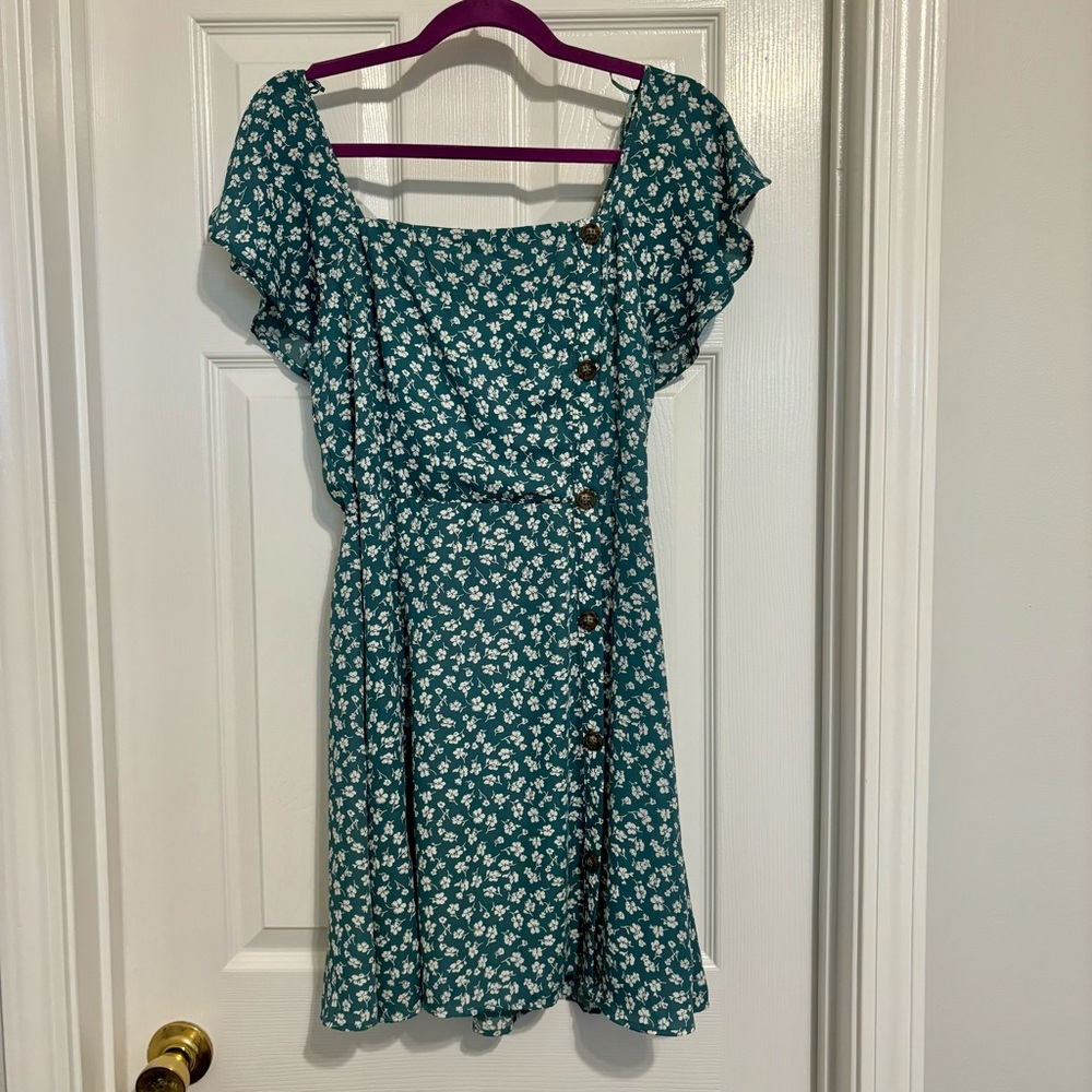 Sienna Sky dress